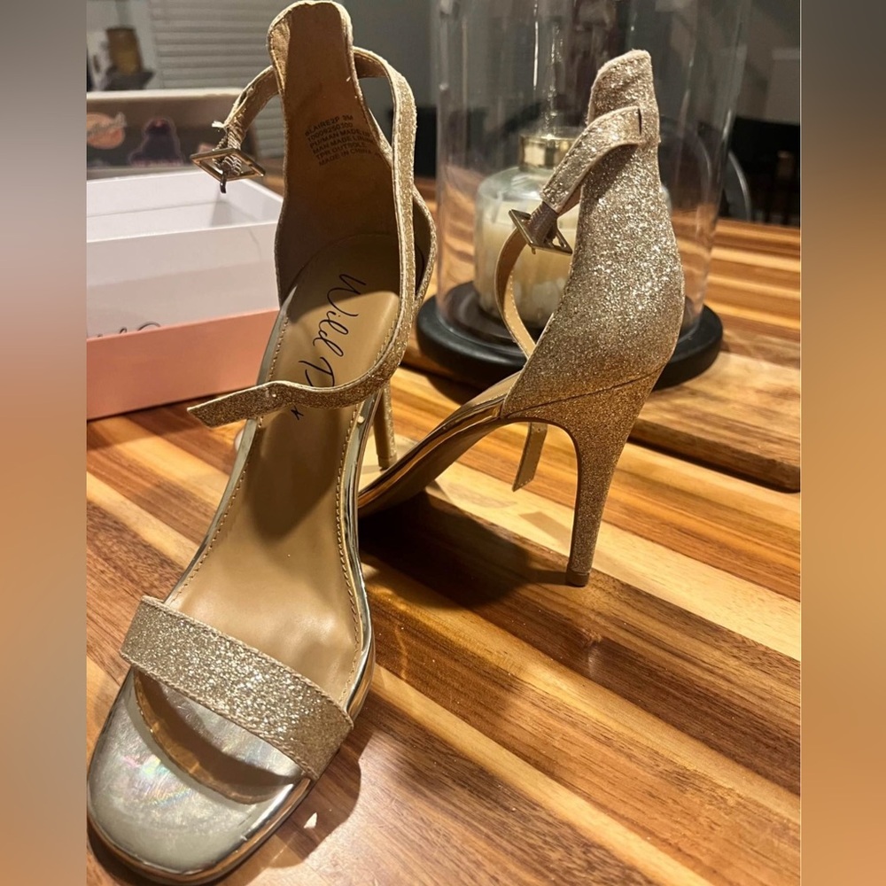 Sparkly gold heels
